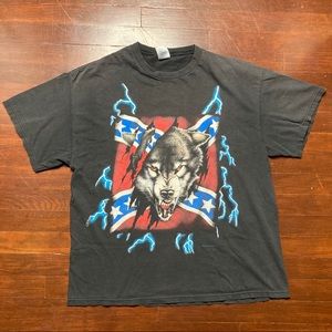 Vintage Tennessee River American Thunder USA Wolf Flag Tee